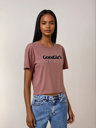 Good Girls Read Smut Crop Top image 0